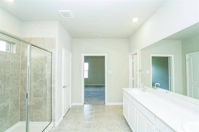 Building Photo - 333 Edmund Ln