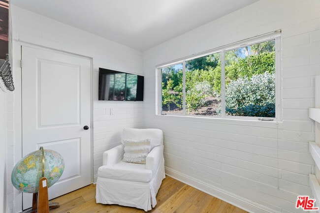 Building Photo - 26887 Sea Vista Dr