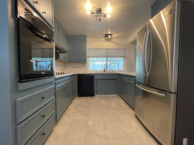 Building Photo - Remodeled 3 Bedroom 2 Bath in Berryessa area of San Jose