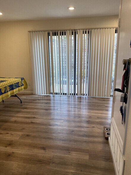 Dinning room - 8393 Summerdale Rd