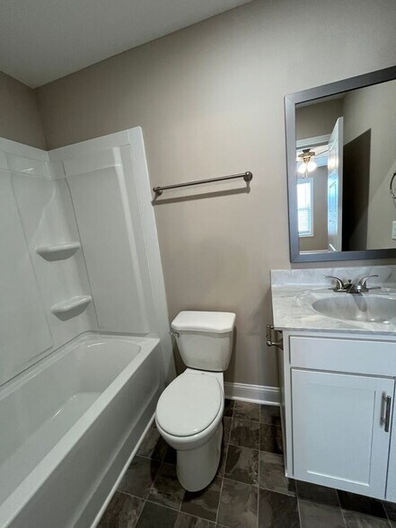 Building Photo - 3385 Polly Dr