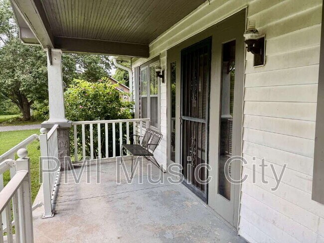 Building Photo - 7114 Old Harding Pike
