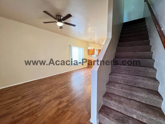 Building Photo - **Gated!!**Two Bedroom Townhome