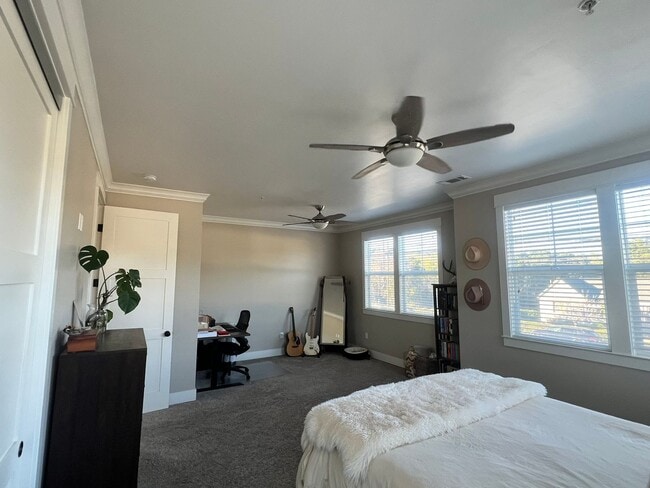 Building Photo - 399 Foothill Blvd