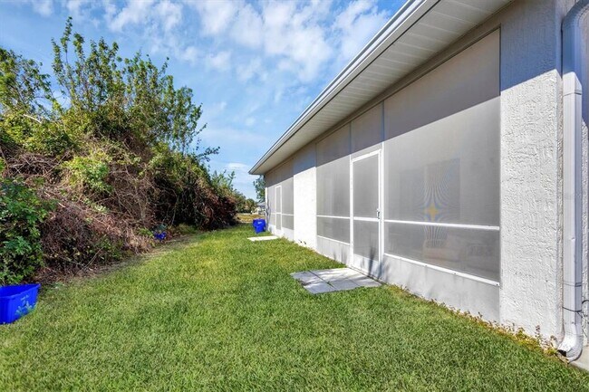 Building Photo - 12113 Capilla Ln