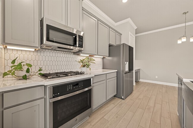 Building Photo - 3223 Cedar Dawn Ln