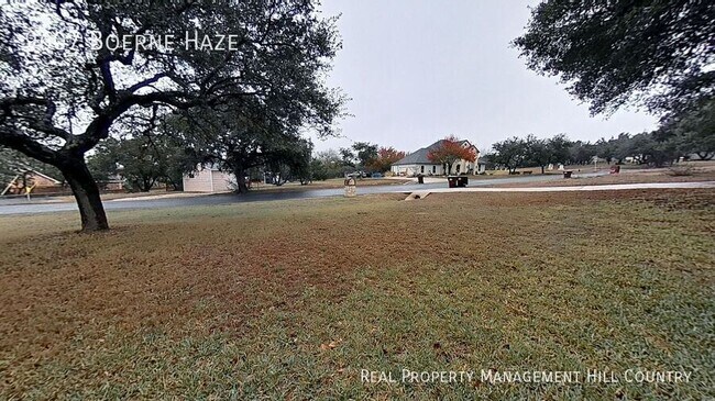 Building Photo - 9607 Boerne Haze