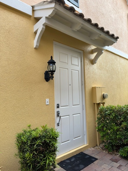 Building Photo - 11833 Nautica Dr