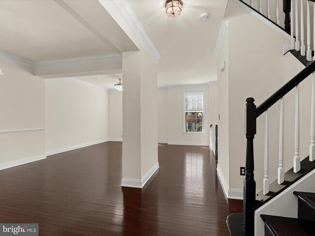 Building Photo - 7761 Crystal Brook Way
