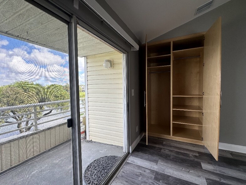 Building Photo - 3405 NW 44th St