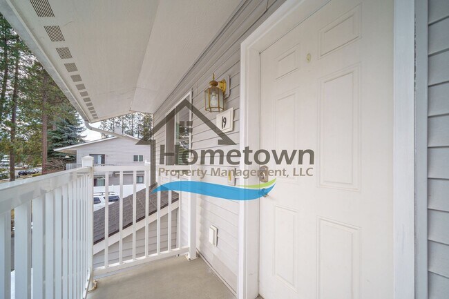 Building Photo - 1 Bedroom 1 Bathroom Home with Off-Street Parking Available in Coeur d'Alene!