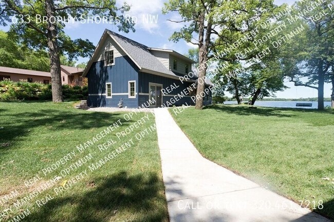 Building Photo - 633 Brophy Shores Rd NW
