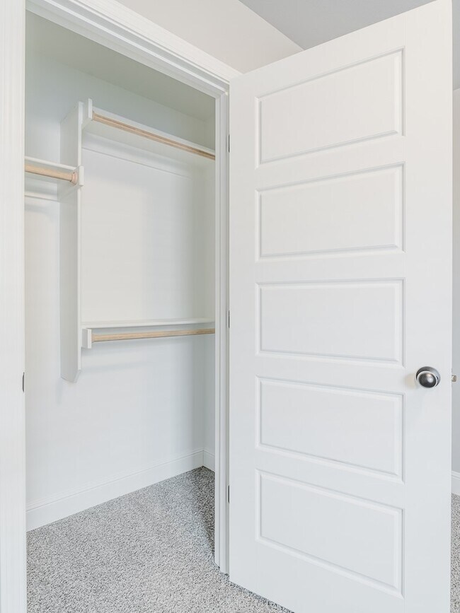 Building Photo - 6100 NW Silas St