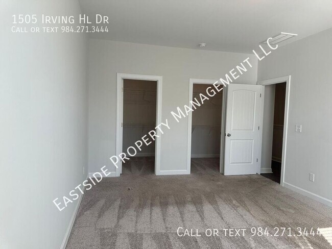 Building Photo - 1505 Irving Hl Dr