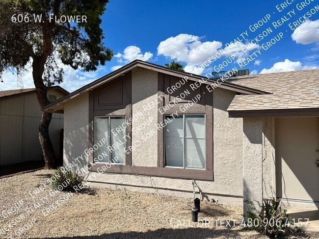 Building Photo - 606 W. Flower-