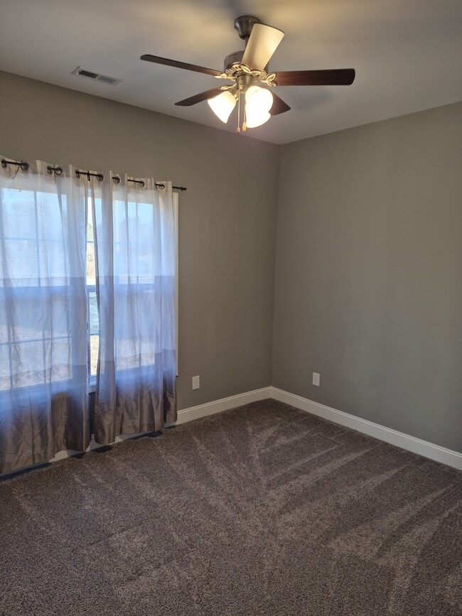 Building Photo - 1713 N Carolina St