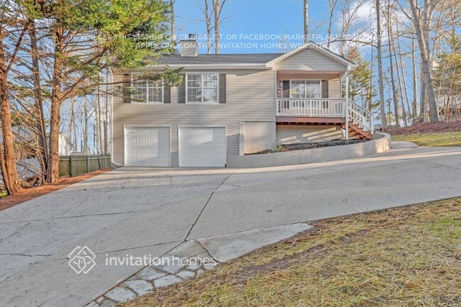 Building Photo - 3335 Catalina Dr