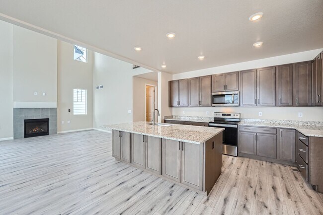 Building Photo - Welcome to Modern Luxury in Louisville, CO-Available December 10!