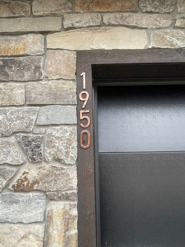 Building Photo - Whitefish Landing Town House