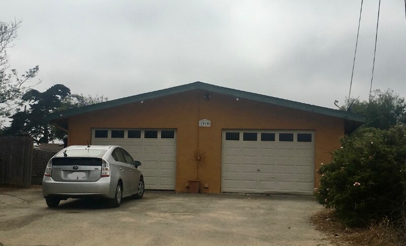 Primary Photo - 1919 13th St