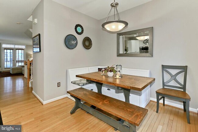 Building Photo - 265 Medlock Ln