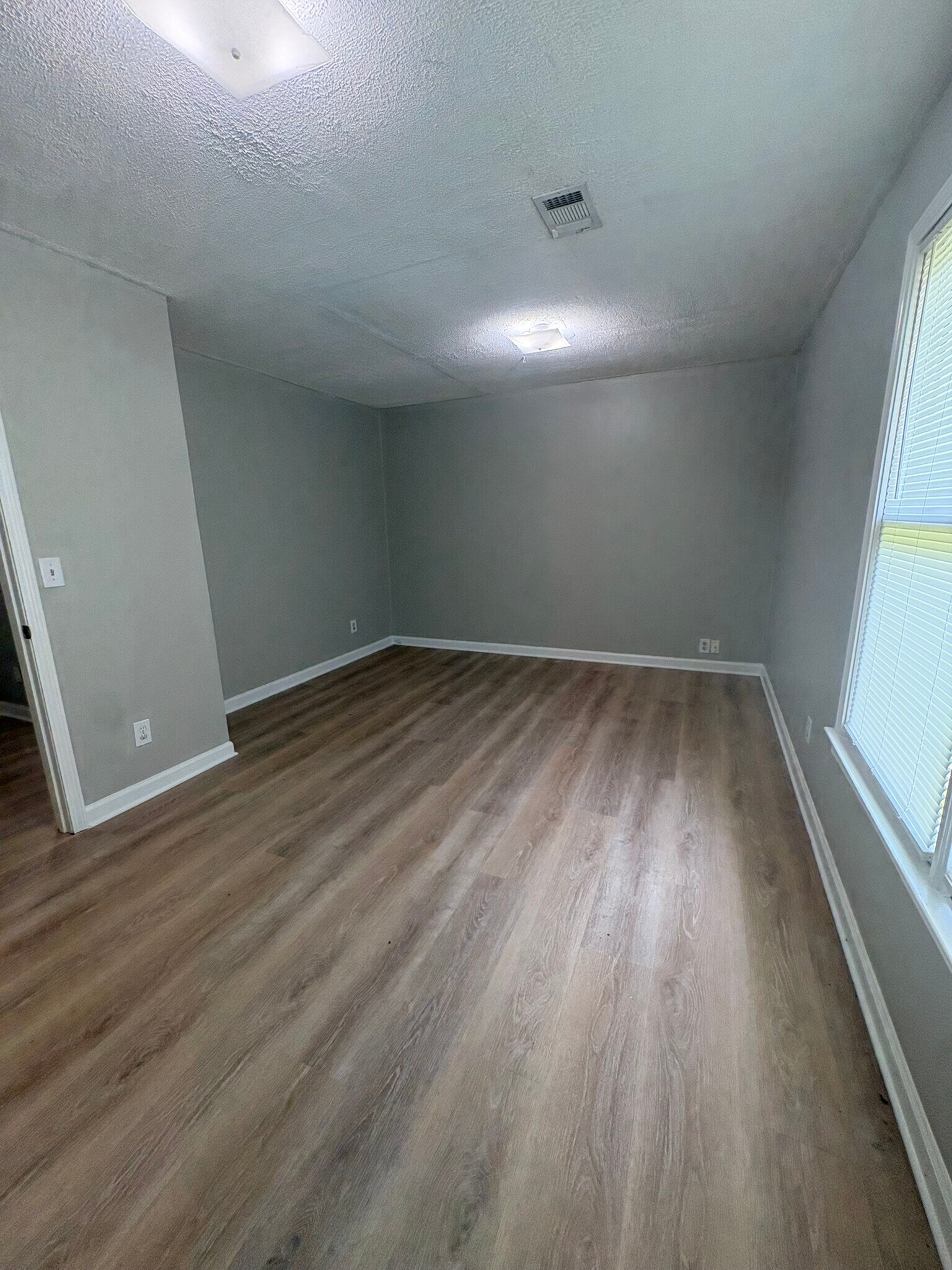 Building Photo - 2700 Fort Daniels Dr