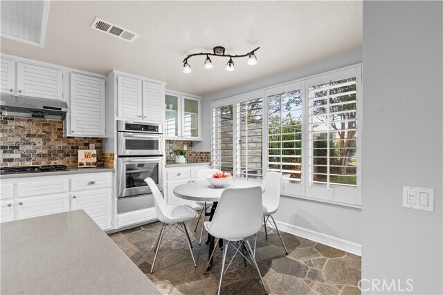 Building Photo - 58 Via Candelaria