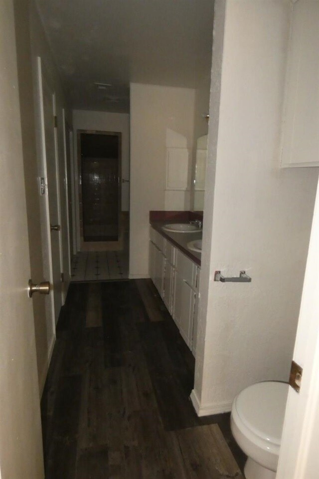 Building Photo - 2905 NE Tortoise Dr