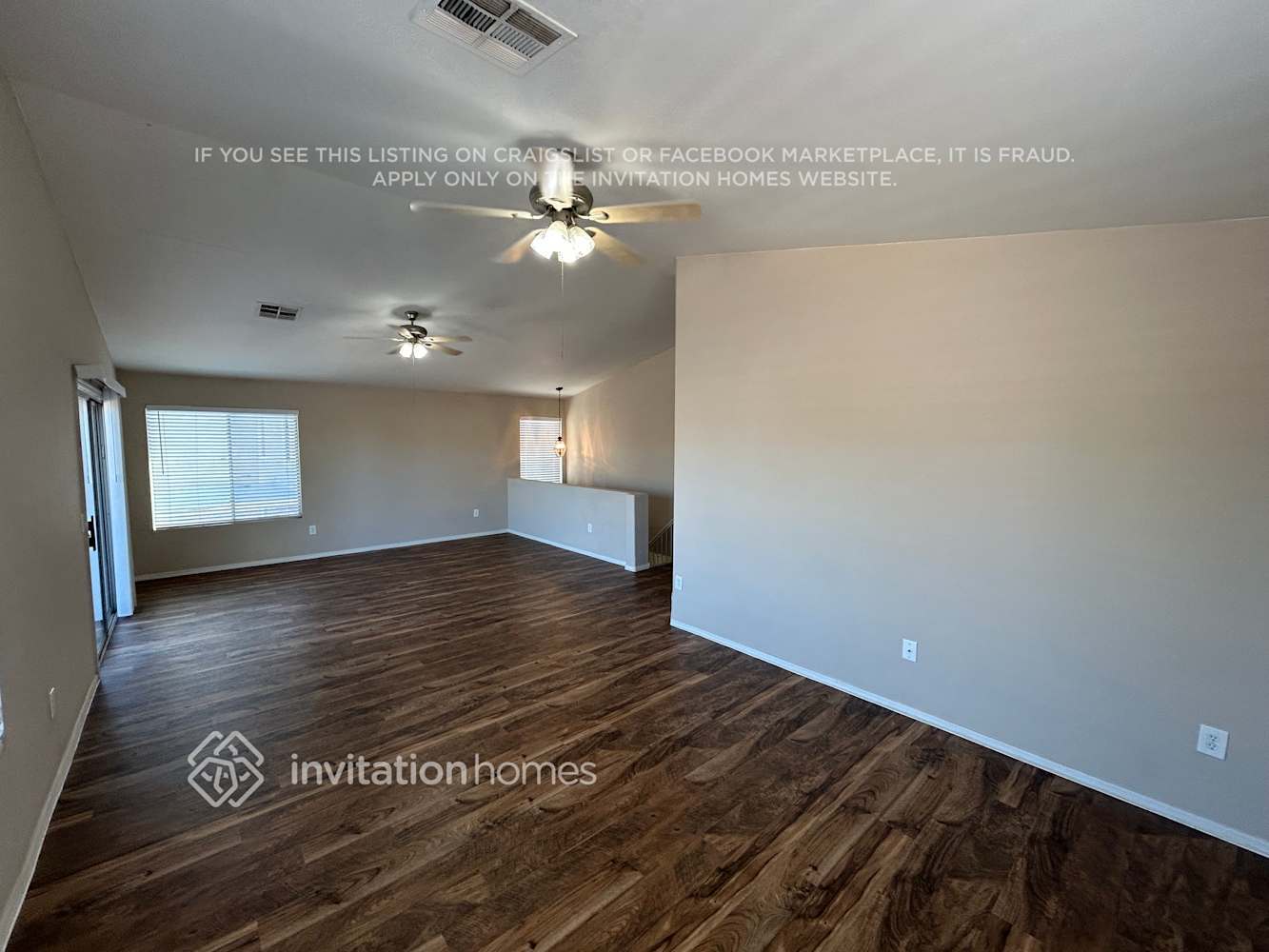Building Photo - 7005 S 39th Dr