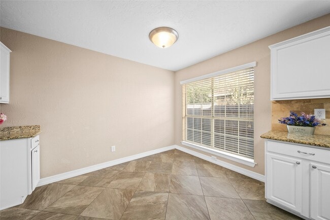 Building Photo - 14115 Cascade Falls Dr