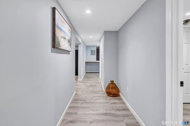 Building Photo - 61 Wakeley St