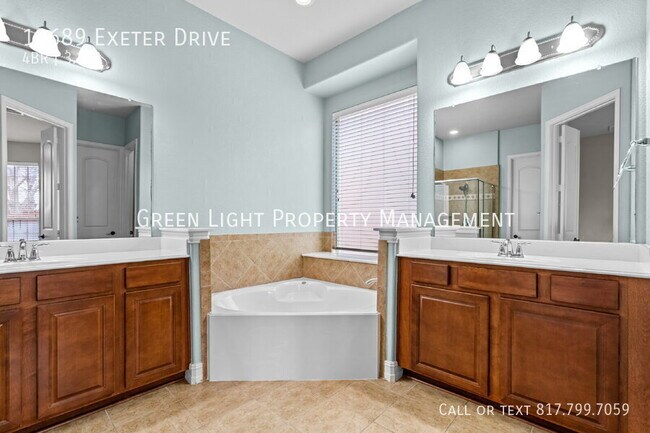 Building Photo - 12689 Exeter Dr