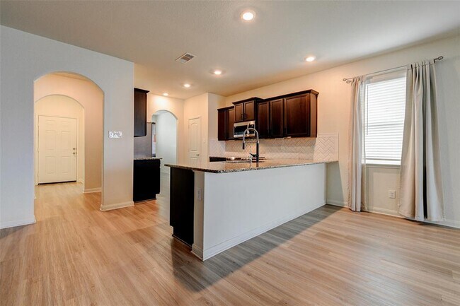 Building Photo - 1202 Rare Fancy Dr