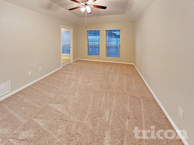 Building Photo - 836 Greenridge Dr