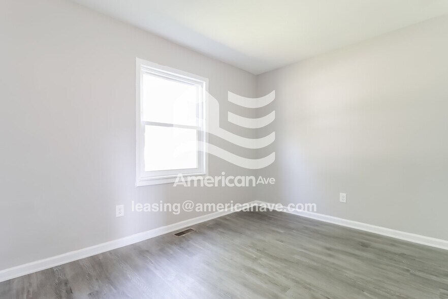 Building Photo - 4312 Moore St