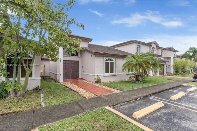 Primary Photo - 8433 NW 189th St