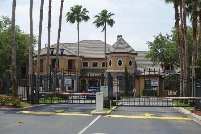 Building Photo - 2139 Chianti Pl