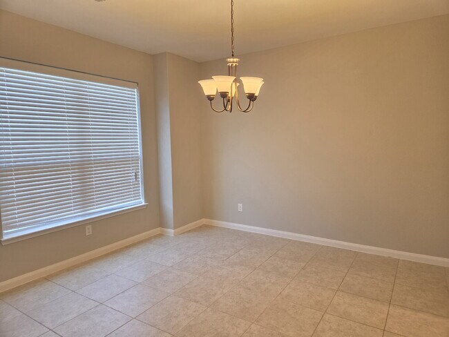 Building Photo - Denton, Texas