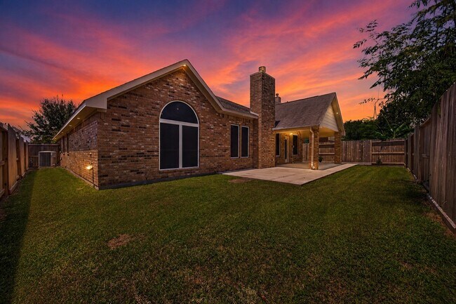 Building Photo - 5607 Granite Falls Ln