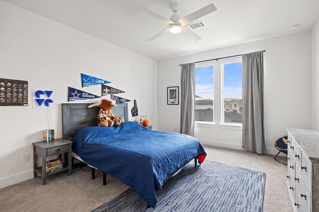 Building Photo - 802 Geiger Path