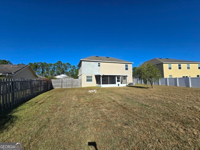 Building Photo - 127 Cedar Cir Dr