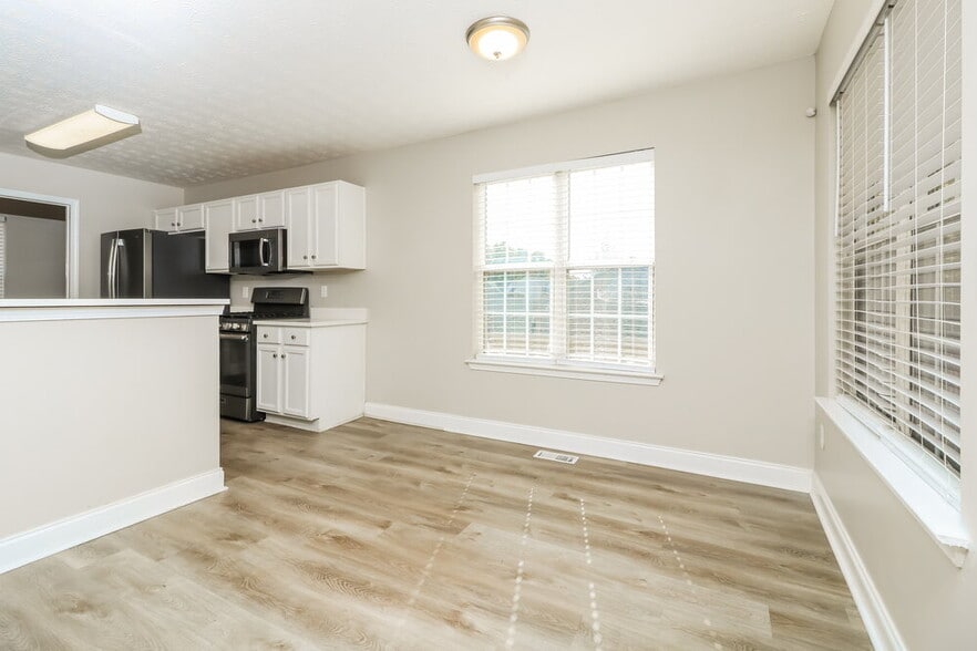 Building Photo - 3722 Auger Trail