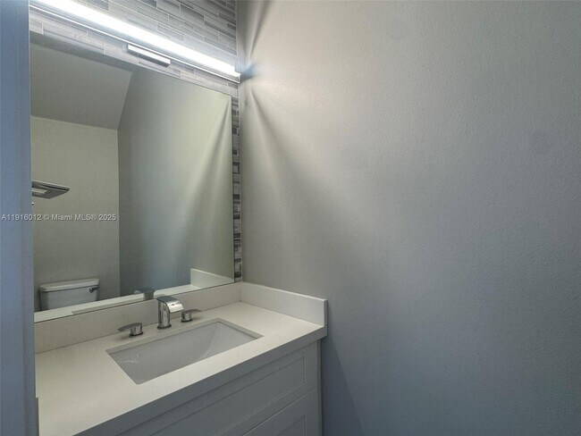 Building Photo - 3748 San Simeon Cir