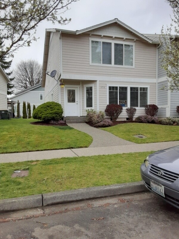 Primary Photo - 2730 10th Ct SE