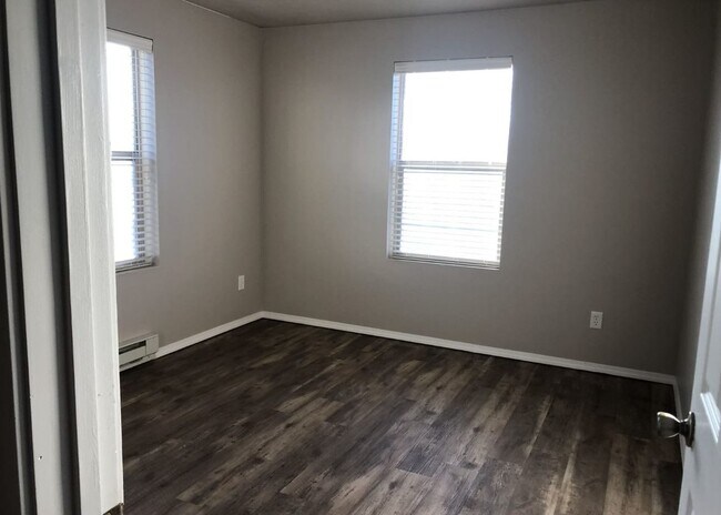 Building Photo - 225 Northgate Loop