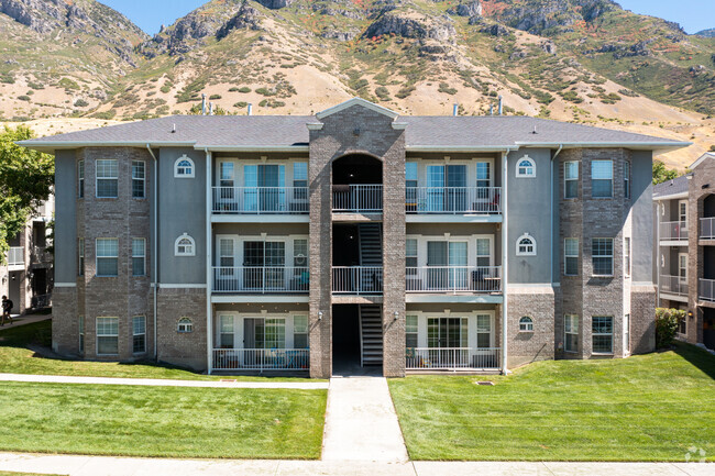 Building Photo - Belmont Condominiums -BYU Student Housing