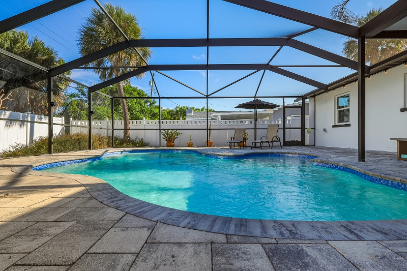 Building Photo - 463 85th Ave