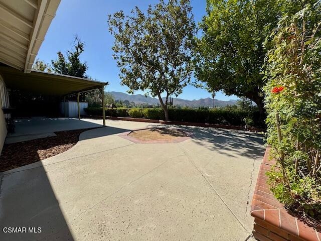 Building Photo - 5927 Dovetail Dr