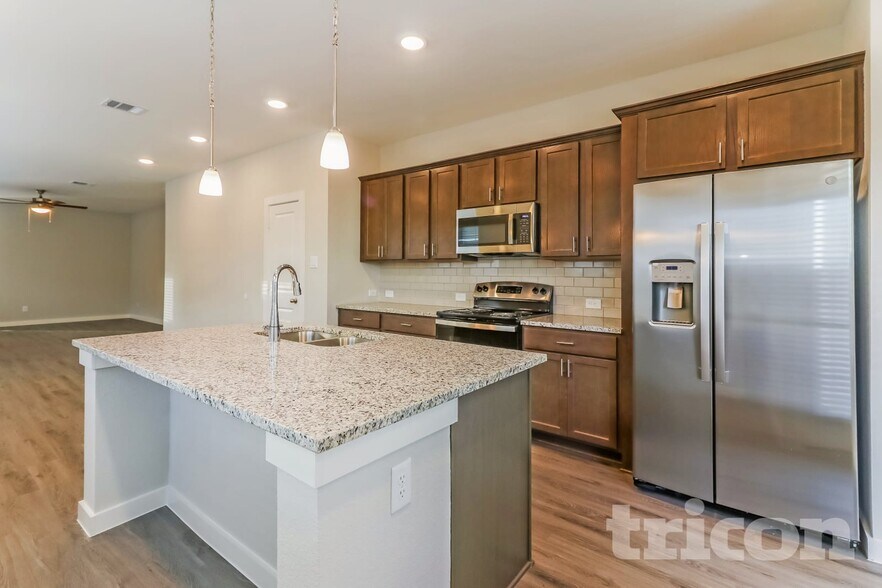 Building Photo - 2326 Bailey Flds Ln