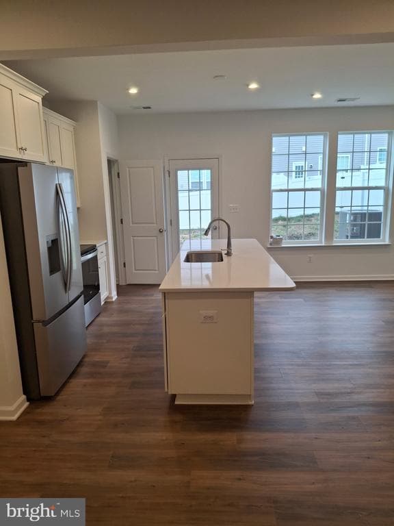 Building Photo - 612 Slick Terrace